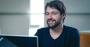 FGV libera cursos grátis em carreira liderança e desenvolvimento